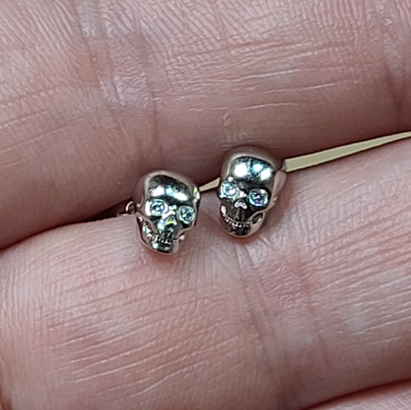 925 Sterling Silver Platinum Plated Skull CZ Punk - Picture 4 of 12